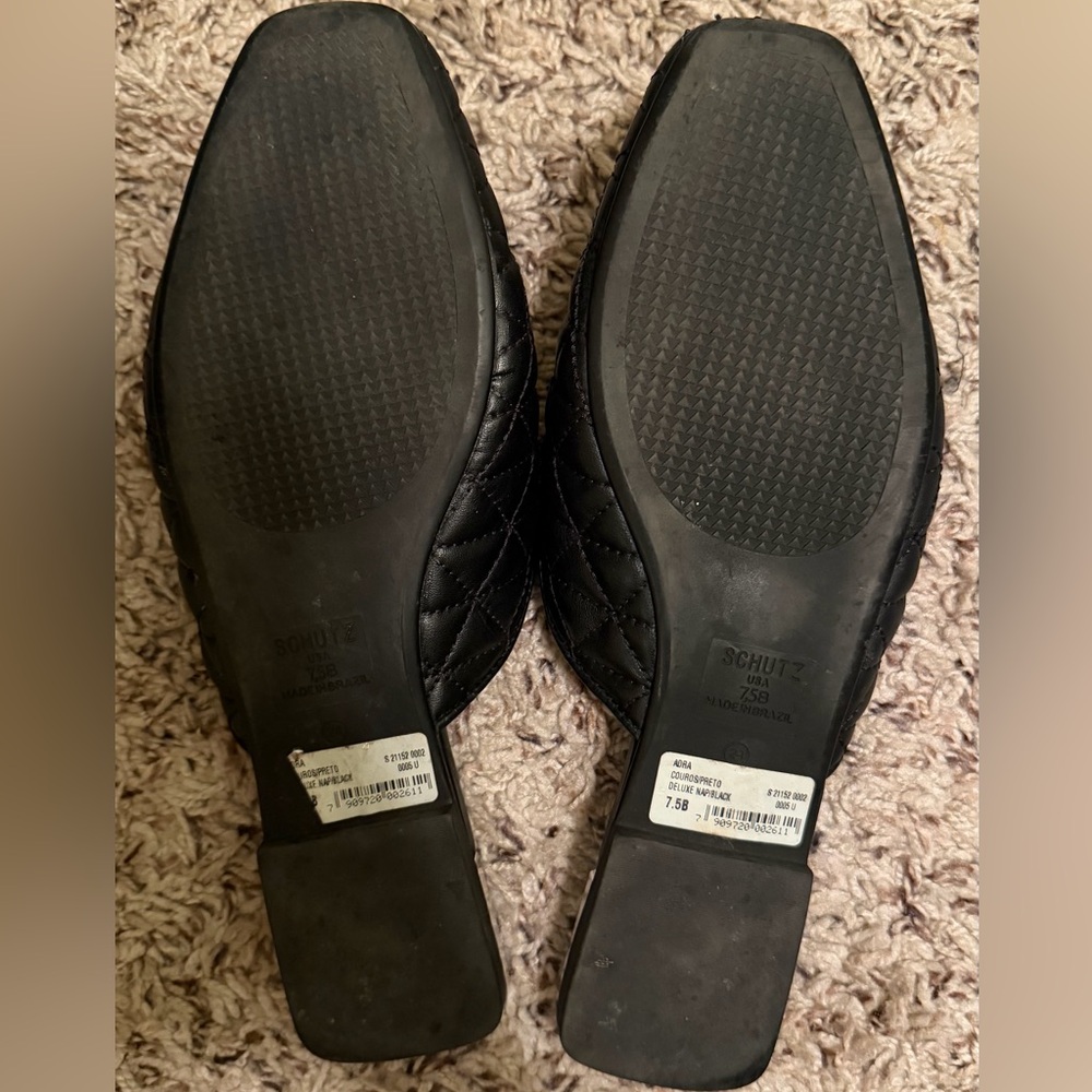 Schutz Adra Quilted Nappa Leather Flat Mule Black Silver Size 7.5 - Picture 4 of 7